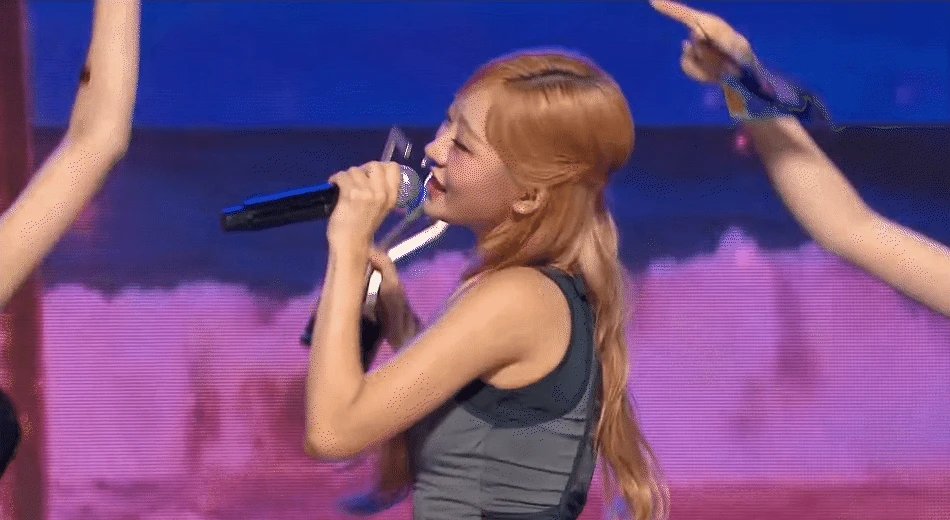 KISS OF LIFE hát live dở tệ, CĐM chê: Vậy mà đòi làm BLACKPINK 2.0 - Hình 5