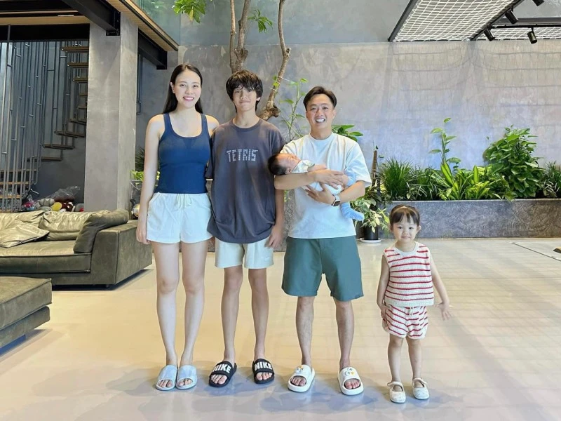 Cường Đô La bị vợ phán thẳng mặt, câu nói rúng động bị đào giữa lúc mẹ bị bắt - Hình 6