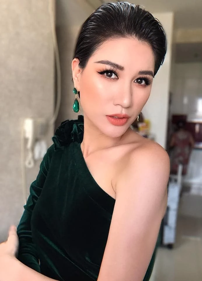 Trang Trần đá xéo Hoàng Thùy, dạy dỗ muốn thành ngôi sao thì phải biết tu mồm - Hình 6