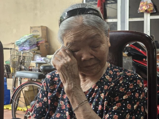 Gia quyến TBT: khuyên nghỉ ngơi nhưng không được, làm 1 điều ý nghĩa lần cuối - Hình 2