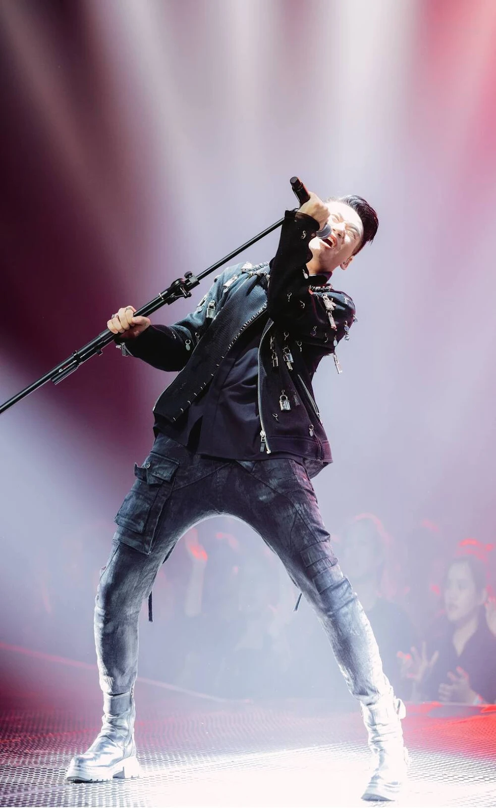 Đỗ Hoàng Hiệp: Rockstar bật khóc vì đứng bét bảng ở Anh trai vượt ngàn chông gai - Hình 2