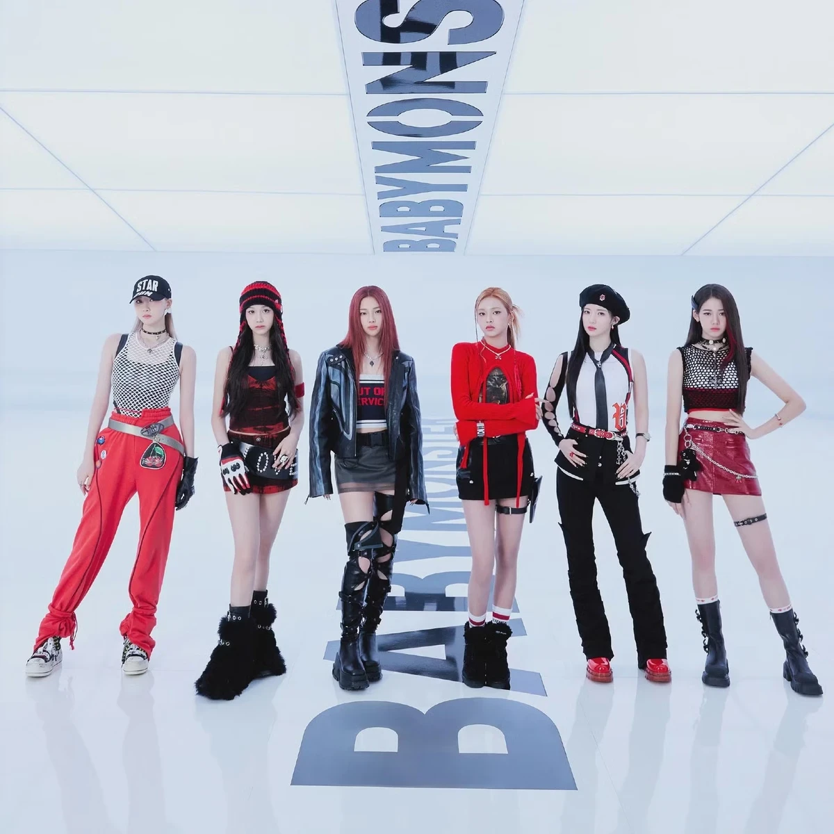 Baby Monster hé lộ tên fandom và lightstick, bị chê sến, ILLIT hả hê khoe top 1 - Hình 7