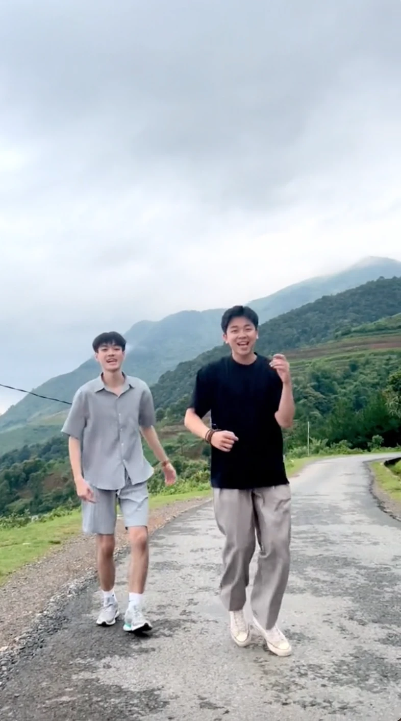 Phi công Hà Còi chuyển nghề sau khi bị đeo bám, lên trên núi vẫn bị lùng sục - Hình 4