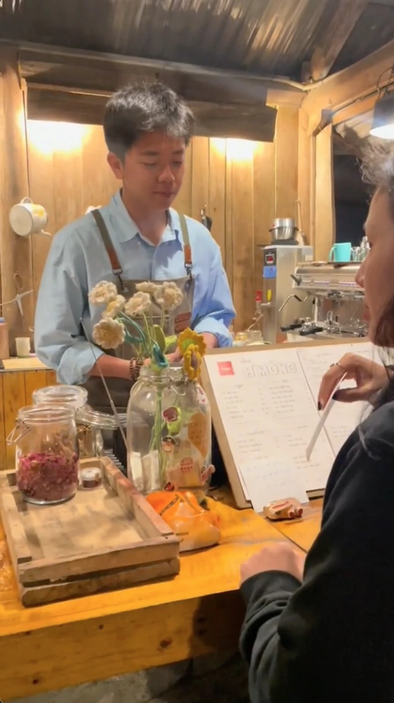 Phi công Hà Còi chuyển nghề sau khi bị đeo bám, lên trên núi vẫn bị lùng sục - Hình 1