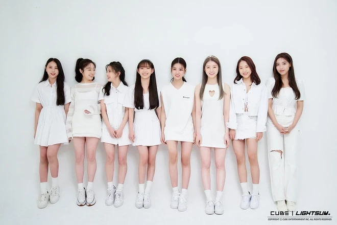 Lightsum: Em gái (G)I-DLE, sở hữu thành viên có visual hệt Nayeon và Jennie - Hình 12