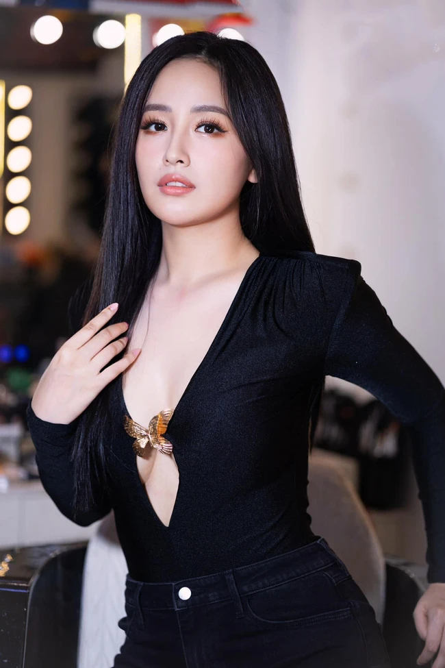 Mai Phương Thúy phủ nhận tin đồn cưới chồng, thông báo tất cả bài đăng là giả - Hình 1