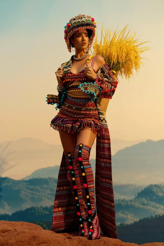 Miss Supranational: Lydie Vũ đuối sức lâm thế khó, fan trông chờ cơ hội cuối - Hình 5
