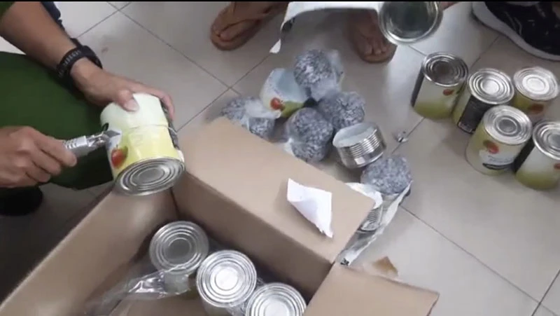 Lật tẩy nhiều thủ đoạn cất giấu ma túy tinh vi - Hình 1