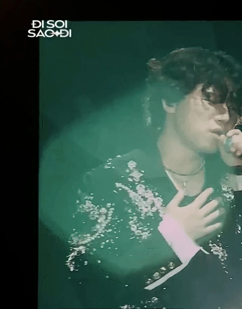 Show diễn đầu tiên của Daesung tại Việt Nam: Đam mê tấu hài, live nuốt đĩa loạt hit BIGBANG khiến fan khóc nấc! - Hình 6