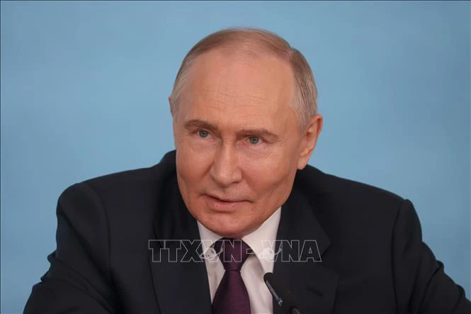 Tổng thống Nga nhận xét về quan điểm đàm phán hoà bình của ông Zelensky - Hình 1
