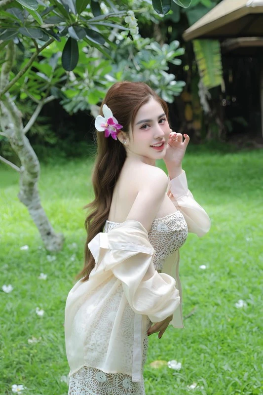 Cô dâu lấy chồng kém 7 tuổi, nhận của hồi môn 30 tỷ đồng, 13 sổ hồng giờ ra sao? - Hình 6