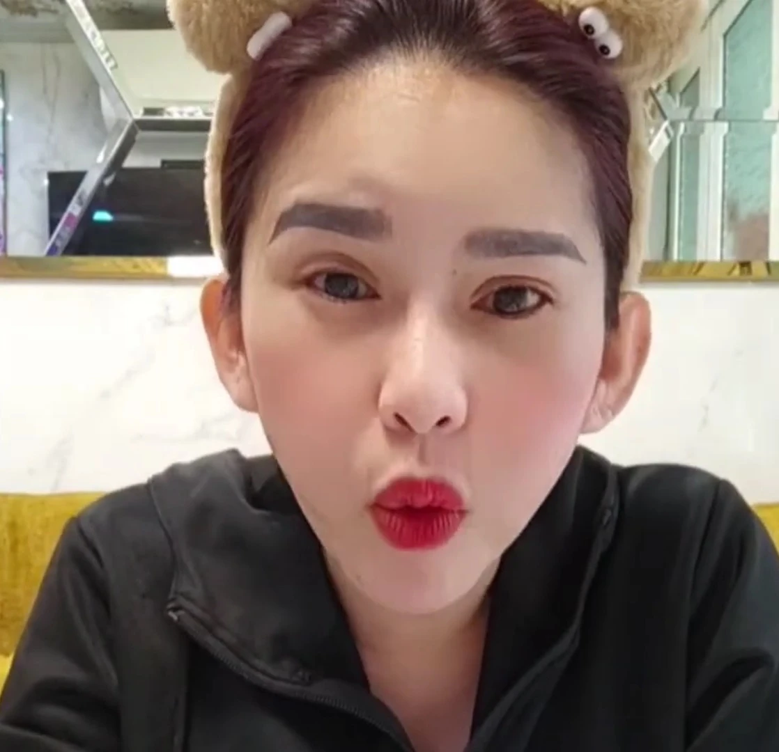 Tri kỷ của Vũ Linh lên tiếng, nói rõ về con người thật Bình Tinh sau vụ bàn thờ - Hình 1