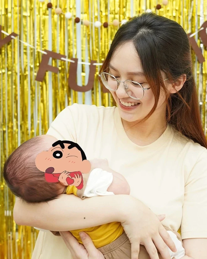Đặng Thu Hà chính thức khoe ảnh con đầu lòng, mẹ bỉm rạng rỡ tiết lộ tên nhóc tỳ - Hình 1