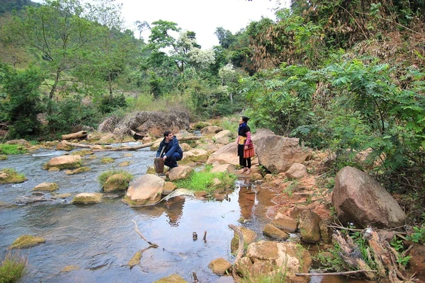 Đạo diễn Đi giữa trời rực rỡ cho Pu-Chải ăn hành, khiến 1 bé u uất hủy vai - Hình 4