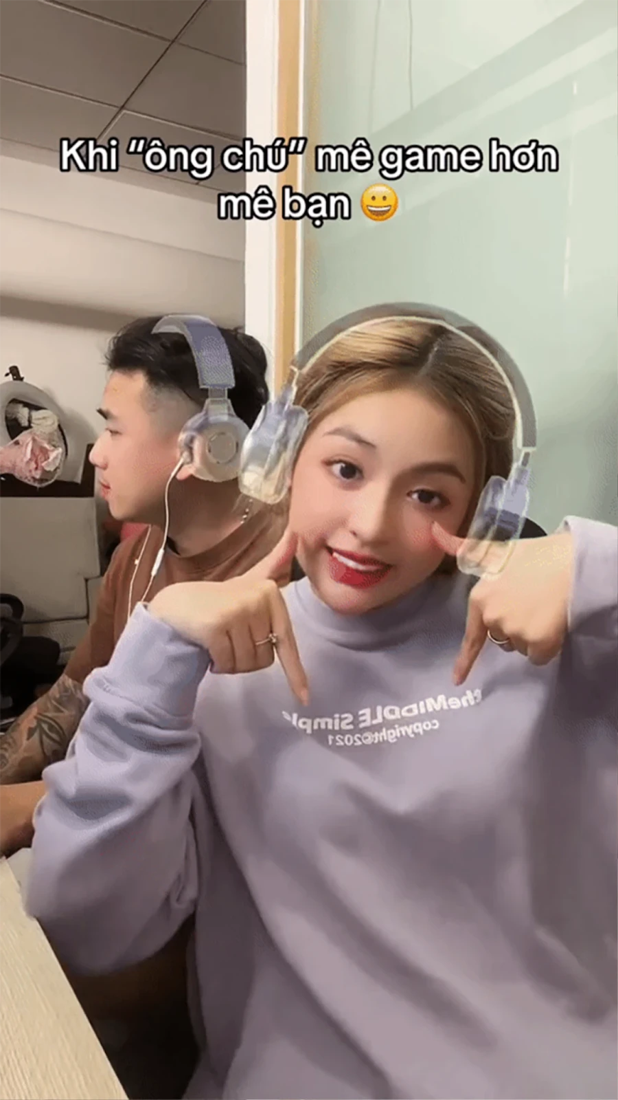 Hotgirl trứng rán Trần Thanh Tâm nhận lời cầu hôn từ bạn trai CEO ở du thuyền - Hình 4