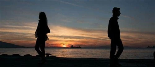 Hàng xóm tiết lộ điều sốc về thanh niên xuống tay với mẹ, tạo hiện trường giả - Hình 3