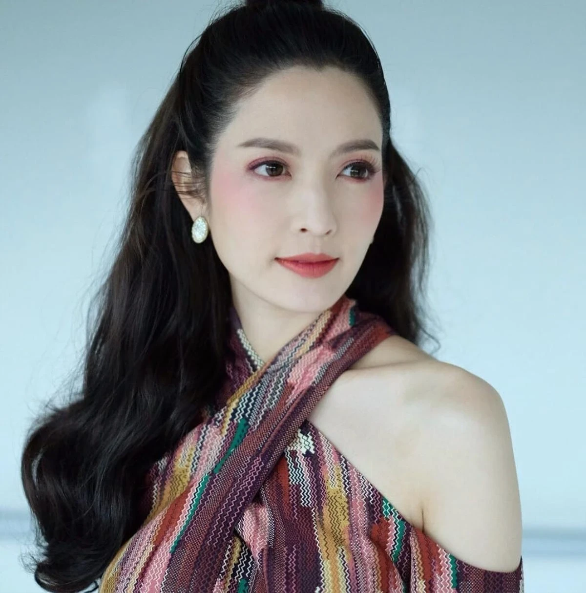 Taksaorn - Chanon phát đường ngọt lịm, netizen quắn quéo với 1 chi tiết? - Hình 4