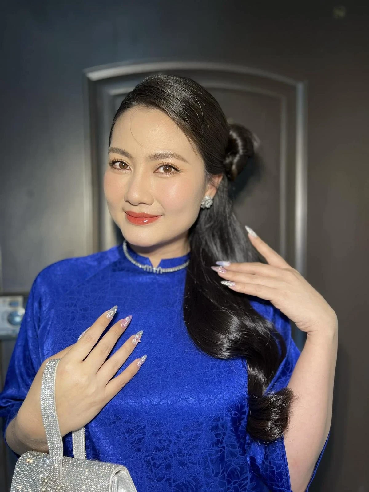 Ngọc Lan tuyên bố giải nghệ sau 21 năm làm nghề, xót xa lý do liên quan con trai - Hình 1