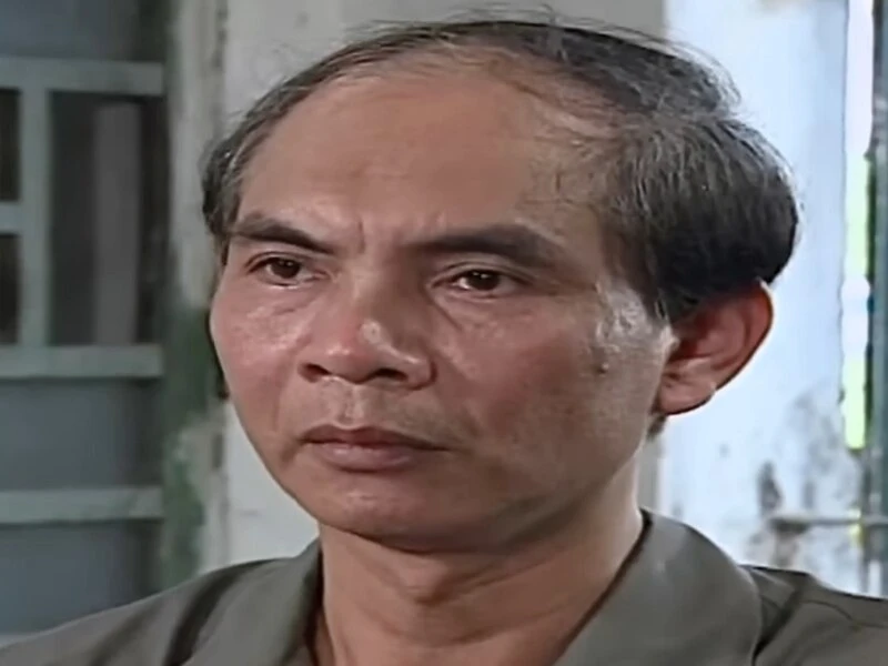 NSƯT Duy Hậu huyền thoại phim Sóng ở đáy sông, U80 đơn côi, tái xuất lạ sau ở ẩn - Hình 3