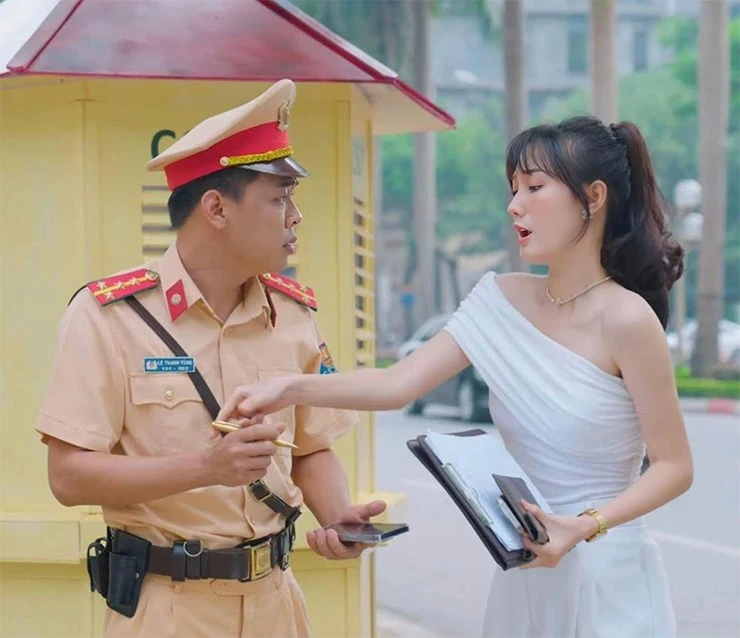 Khánh Ly vai diễn x trong Đi giữa trời rực rỡ, đối thủ thay Pu vỗ về Chải? - Hình 7