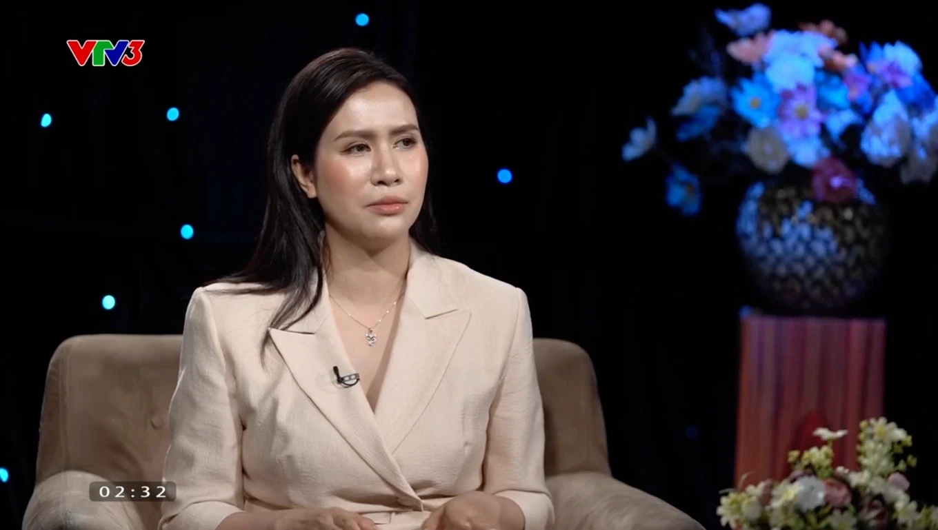 Trúc Mai: Diễn viên VTV ở ẩn suốt 9 năm, là thiếu tá cực ngầu, hôn nhân viên mãn - Hình 4
