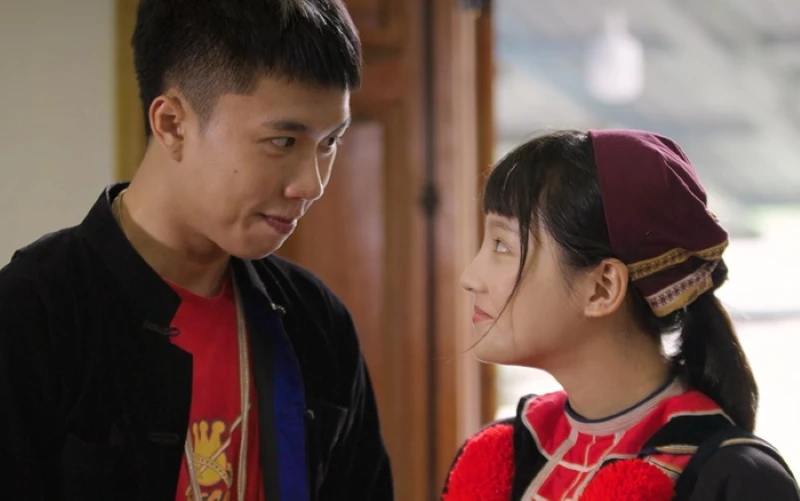 Pu bị ghép video nhạy cảm, Chải bỏ rơi, đi chơi với người yêu mới - Hình 4