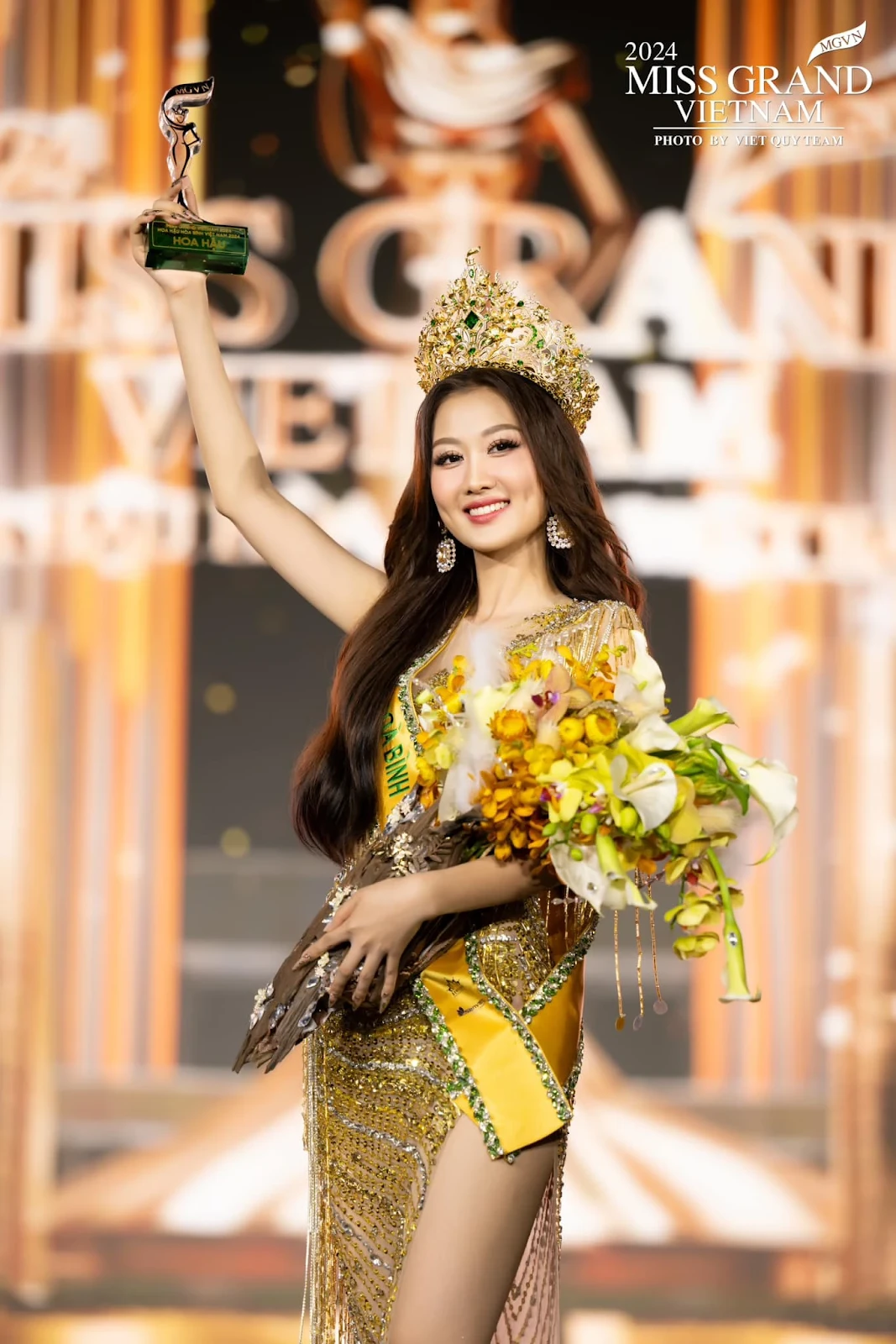 Tân Miss Grand Vietnam 2024 bị đồn là cháu gái BTC, người trong cuộc lên tiếng - Hình 6