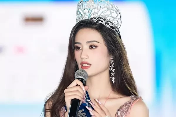 Thơ Nguyễn mỉa mai Hoa hậu Quế Anh, ẩn ý MGVN là sân chơi của những gia tộc - Hình 3