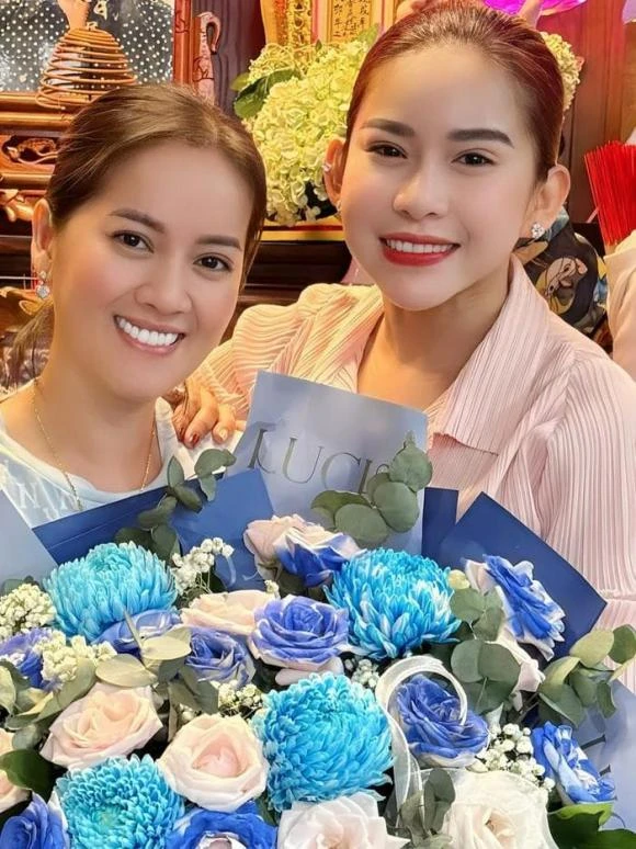 Con gái Vũ Linh mua lại nhà từ đường từng bị cô 6, chú 7 làm mất? - Hình 1