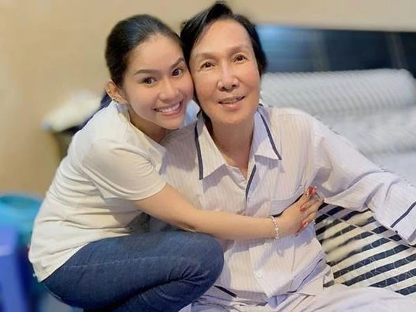 Con gái Vũ Linh mua lại nhà từ đường từng bị cô 6, chú 7 làm mất? - Hình 3