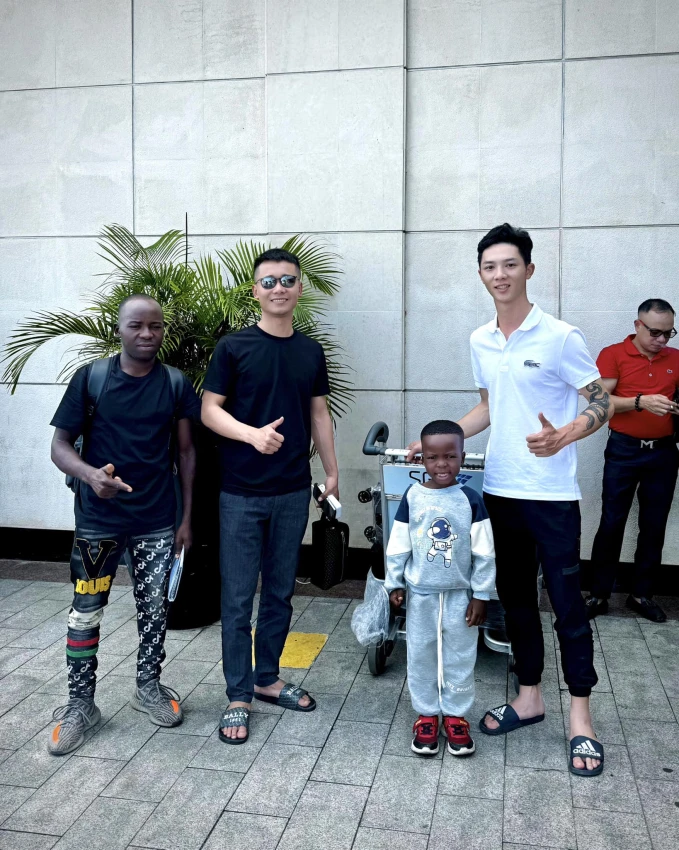 Thành viên bị nghi rời team Quang Linh vì xích mích, vừa ra riêng đã tranh cãi - Hình 4