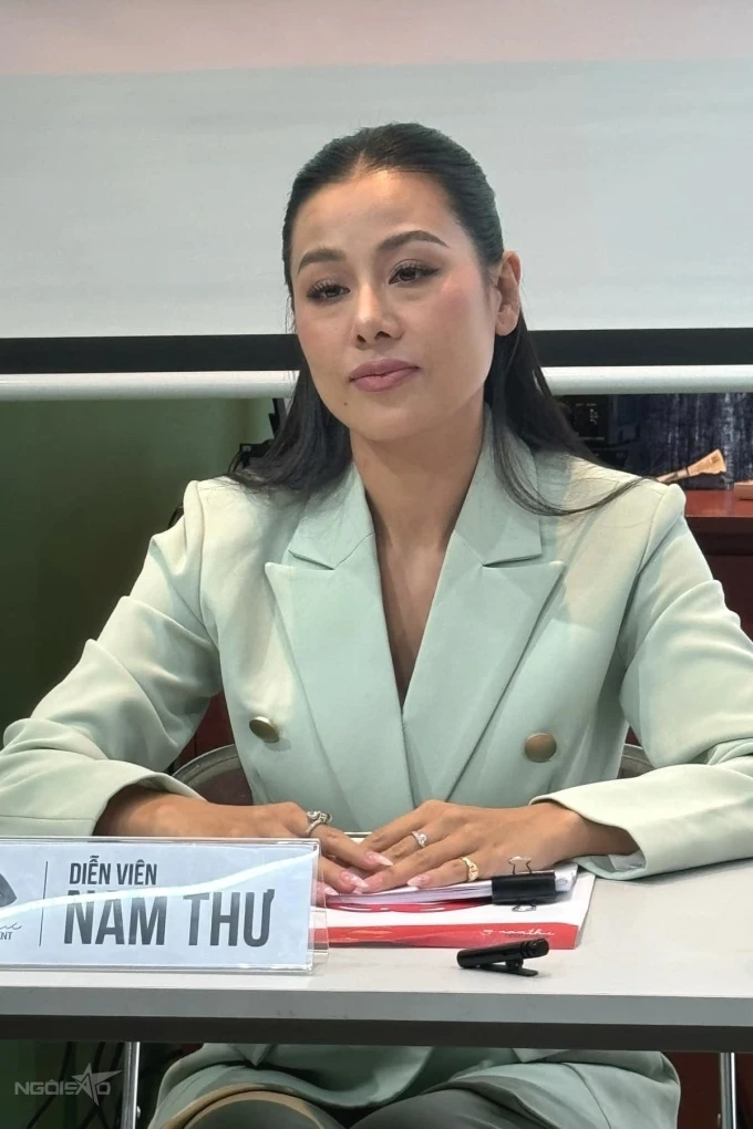 Nam Thư bị Sở TT&TT réo sau màn họp báo giải oan, cả gan tổ chức chưa xin phép - Hình 1
