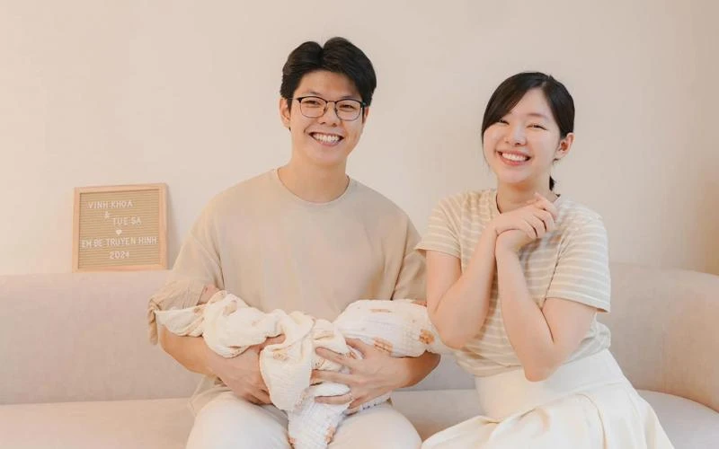 MC Hương Giang: Hoa khôi kênh Quân đội, vợ MC Mạnh Cường - Gia đình truyền hình - Hình 9