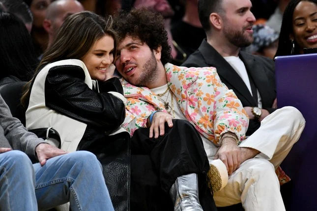 Selena Gomez sức khỏe bị đe dọa, nói một câu đau lòng về chuyện mang thai - Hình 6