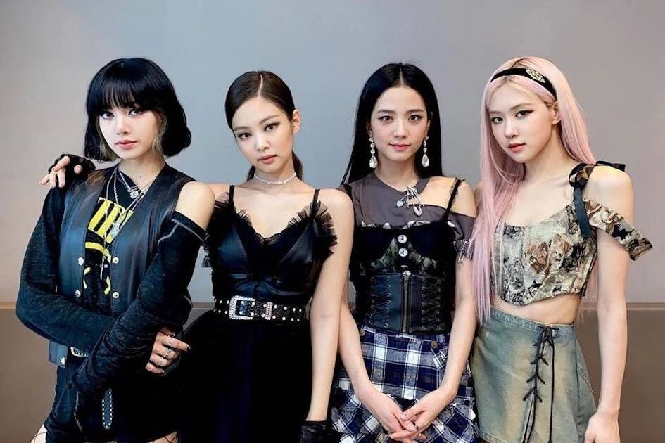 KISS OF LIFE mượn danh BLACKPINK 2.0, sao chép trắng trợn khiến fan bức xúc - Hình 4