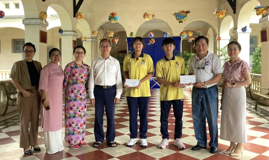 GS.Lê Ngọc Thạch rút sạch tiền tỷ dưỡng già giúp phía Bắc, học trò, quá tử tế! - Hình 3
