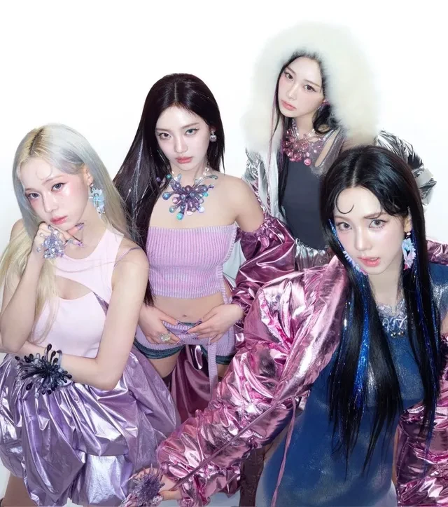 Jennie chạm trán BABYMONSTER, G-Dragon, 2NE1 rục rịch, không ai chịu thua ai - Hình 2