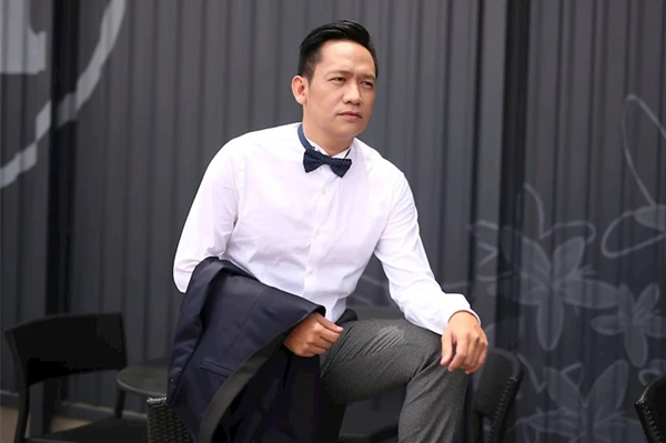 Duy Mạnh chốt kèo 3 tỷ thành công, ngoài đời rất khác, gây bão vì clip dạy con? - Hình 4