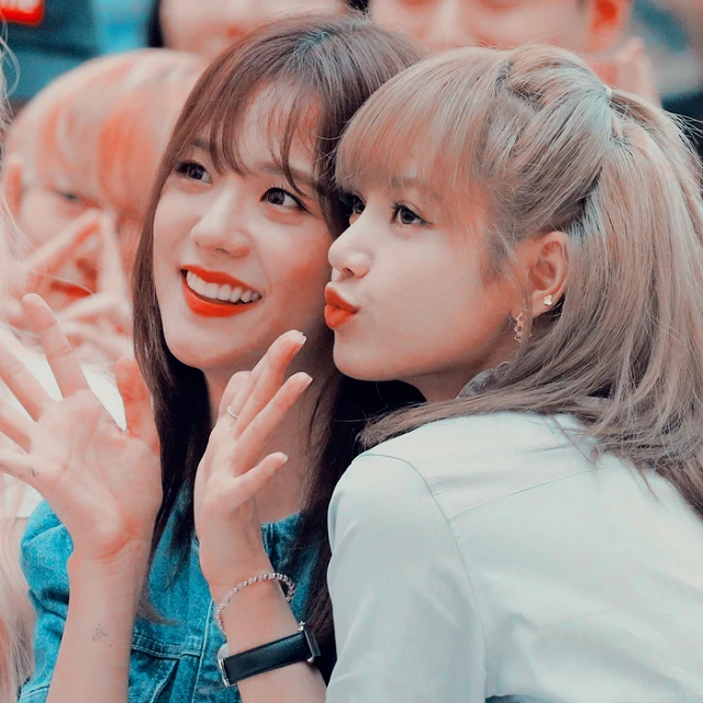 Jisoo bất ngờ thế chỗ Lisa nhận mưa chỉ trích, biết được lý do ai cũng ngỡ ngàng - Hình 5