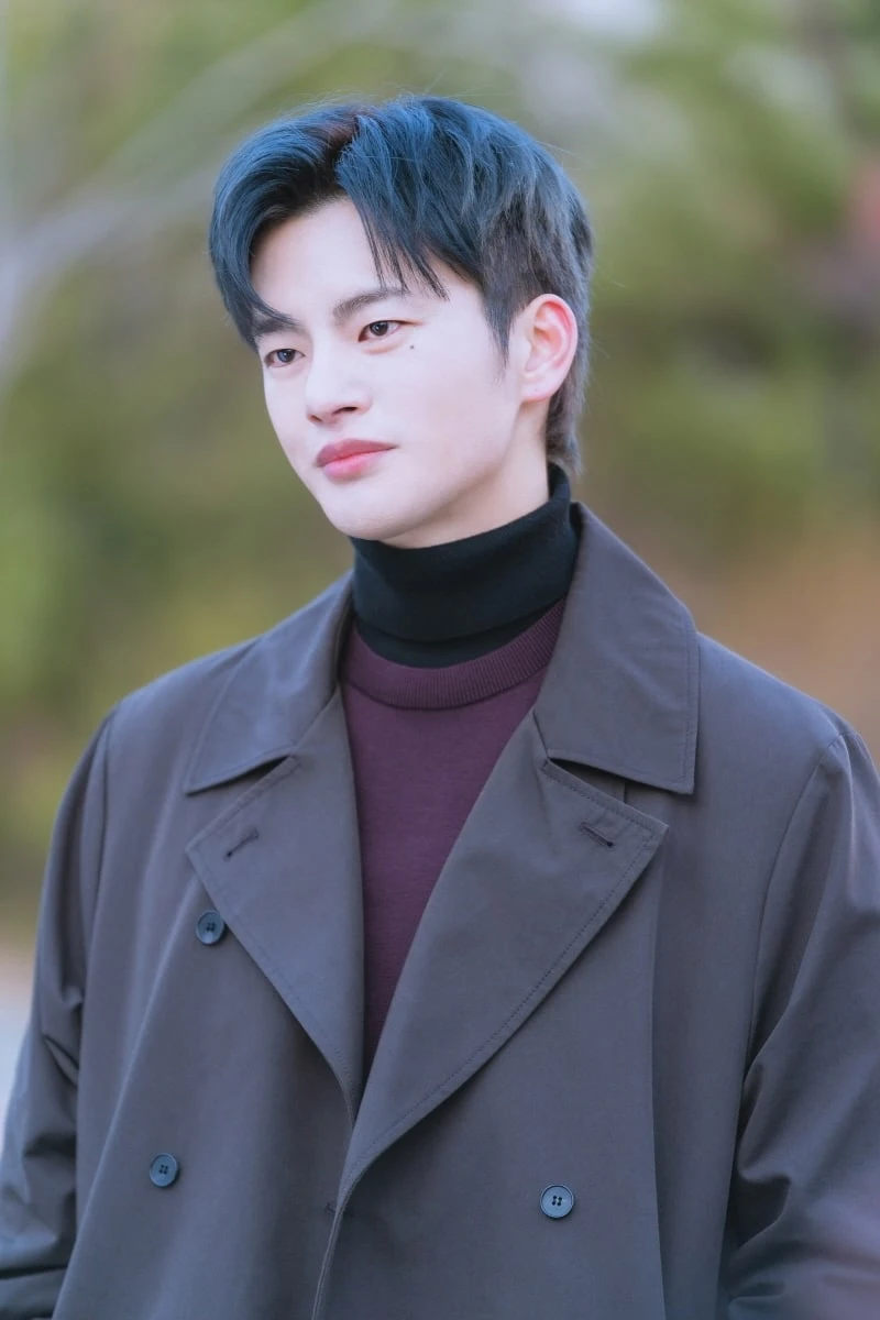 Jisoo bất ngờ thế chỗ Lisa nhận mưa chỉ trích, biết được lý do ai cũng ngỡ ngàng - Hình 3