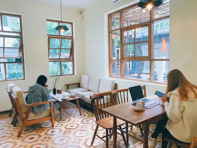 Quán cà phê kém duyên: bị đánh giá nghèo vì 37k, lời nhắn menu gây ức chế? - Hình 7