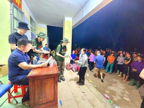 Vợ chồng Vũ Luân bị phốt phát từ thiện 300k phông bạt thành 1 triệu, thực hư? - Hình 5