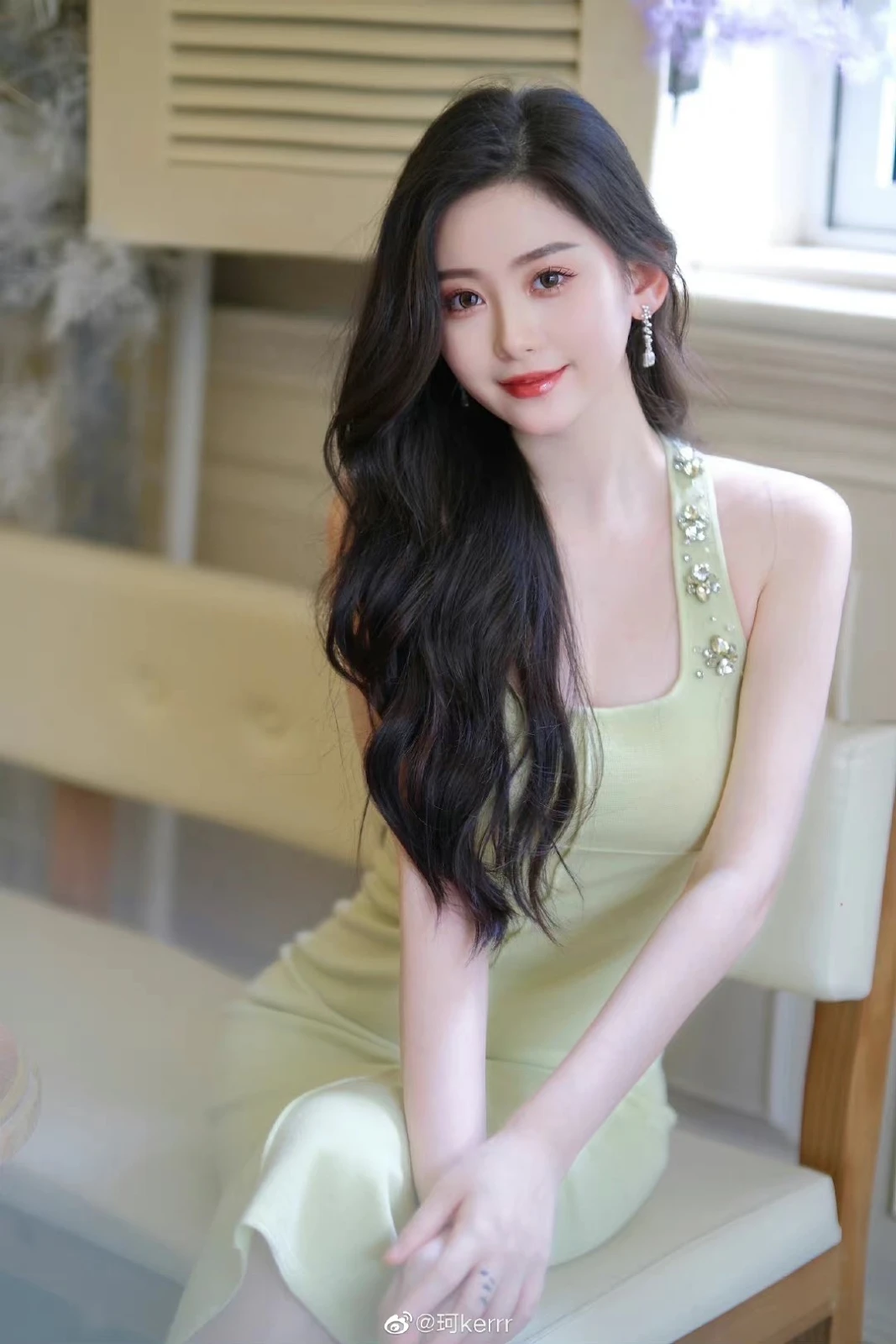 Huỳnh Hiểu Minh lộ ảnh khiến vợ cũ suy sụp, trợ lý chen vào 1 câu gây choáng? - Hình 7