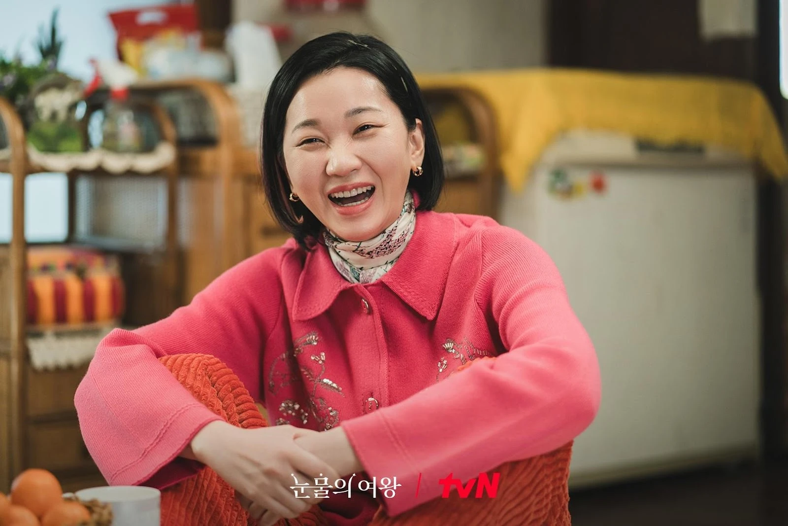 Jang Yoon Ju: Chị chồng Kim Ji Won Queen of Tears, là siêu mẫu, lấy chồng CEO - Hình 2
