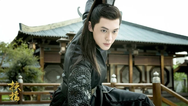 Lương Sâm: Nam thần đầu trọc của Thanh Xuân Có Bạn 3, thân thiết Sehun (EXO) - Hình 2