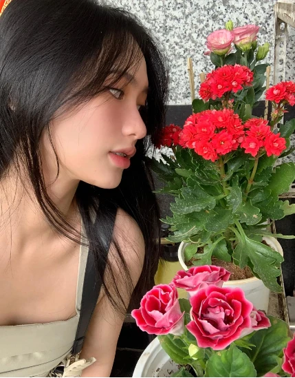 Phạm Phi Yến: Hot girl vướng tin đồn yêu Negav, loạt hint rành rành khó chối cãi - Hình 8