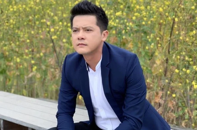 DV Hoàng Anh khoe đổi quốc tịch nước ngoài, đòi bỏ tên tiếng Việt gây phẫn nộ - Hình 5