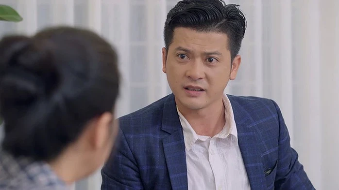 DV Hoàng Anh khoe đổi quốc tịch nước ngoài, đòi bỏ tên tiếng Việt gây phẫn nộ - Hình 4