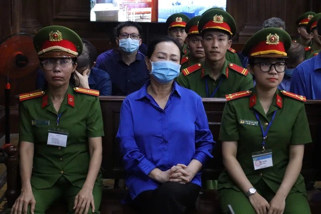 Trương Huệ Vân nhận lương 80 triệu/ tháng, không đủ tài chính khắc phục hậu quả - Hình 1