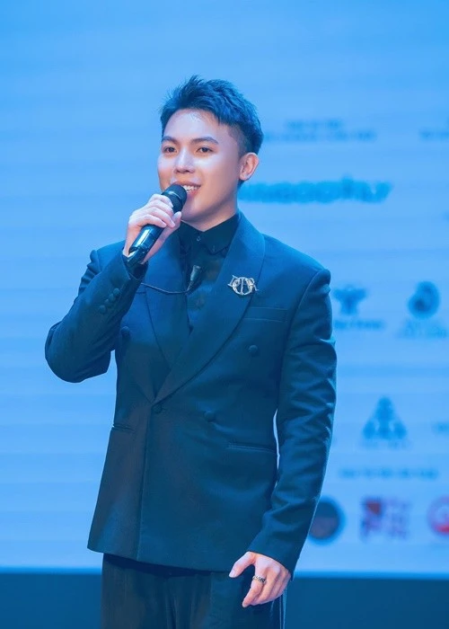 CEO HH Du lịch Việt: hô vui mừng đón bão lớn, vô cảm trước nỗi đau, bị ném đá? - Hình 7